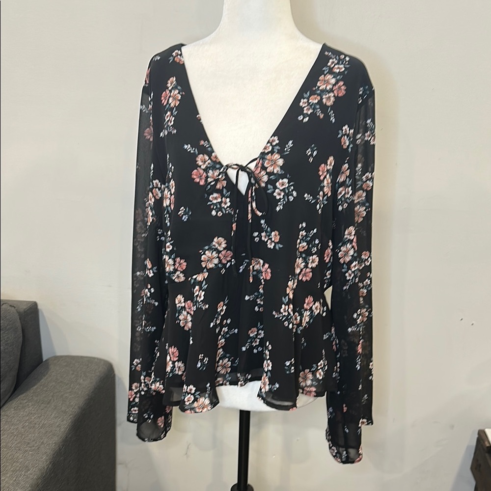 H&M Floral Black Women's Top